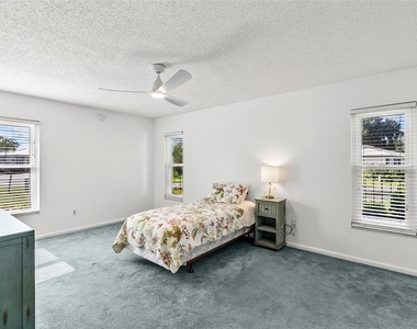 7410 8th Avenue W - Photo Thumbnail 10