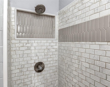 1763 Preston Street S - Photo Thumbnail 18