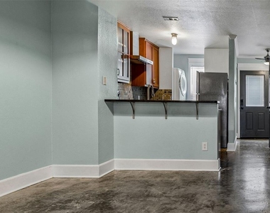 5720 Dalden Drive - Photo Thumbnail 6