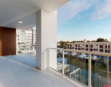 920 N Osceola Avenue - Photo Thumbnail 4