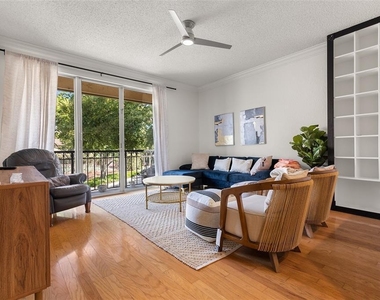 910 Normandy Trace Road - Photo Thumbnail 7
