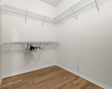 910 Normandy Trace Road - Photo Thumbnail 23