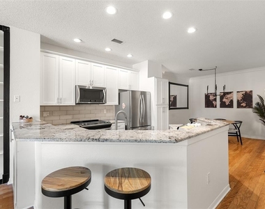 910 Normandy Trace Road - Photo Thumbnail 9