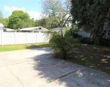 1219 E Frierson Avenue - Photo Thumbnail 15