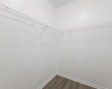 17110 Carrington Park Drive - Photo Thumbnail 19