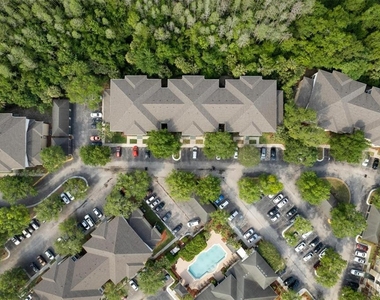 17110 Carrington Park Drive - Photo Thumbnail 26