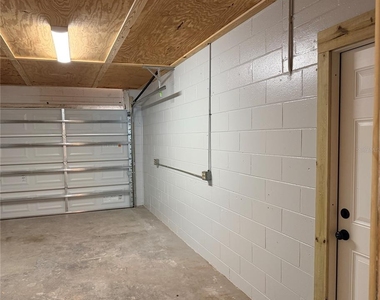 208 Flamingo Drive - Photo Thumbnail 5