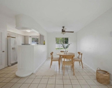 808 N Macdill Avenue - Photo Thumbnail 7