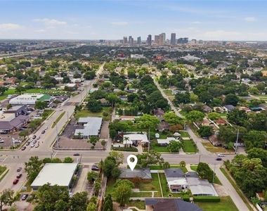 808 N Macdill Avenue - Photo Thumbnail 33