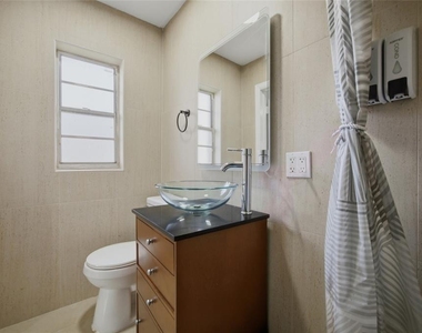 808 N Macdill Avenue - Photo Thumbnail 17