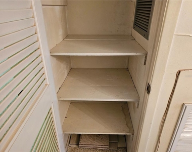 4747 Azalea Drive - Photo Thumbnail 18