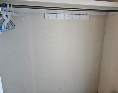 4747 Azalea Drive - Photo Thumbnail 4