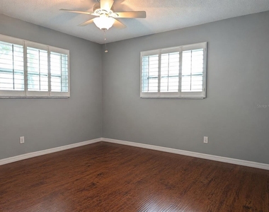 4415 96th Avenue N - Photo Thumbnail 8
