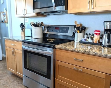 4415 96th Avenue N - Photo Thumbnail 15