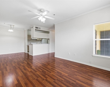 5612 Pinnacle Heights Circle - Photo Thumbnail 5