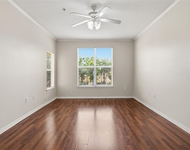 5612 Pinnacle Heights Circle - Photo Thumbnail 3