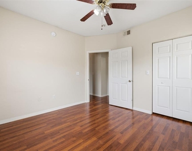 5612 Pinnacle Heights Circle - Photo Thumbnail 19
