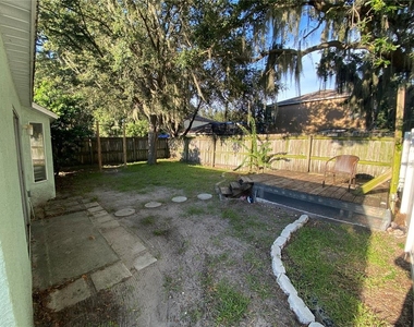 8530 Quarter Horse Drive - Photo Thumbnail 15