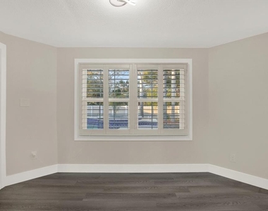 18803 Tracer Drive - Photo Thumbnail 11