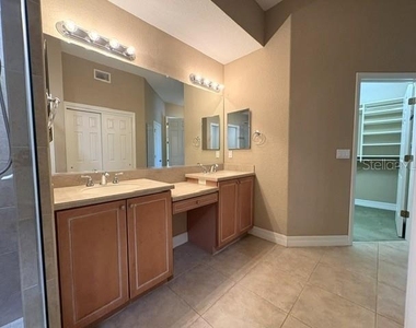 1425 Emerald Dunes Drive - Photo Thumbnail 44