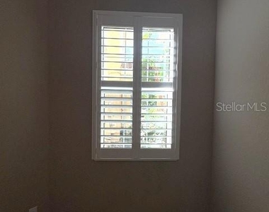 1425 Emerald Dunes Drive - Photo Thumbnail 54