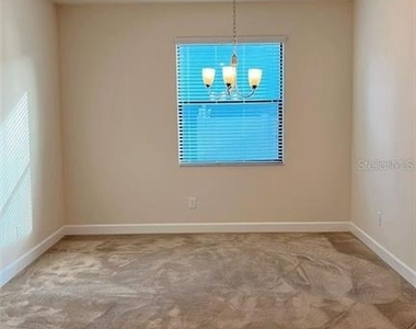 2931 Shetland Ridge Drive - Photo Thumbnail 8