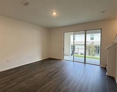 2569 Olympic Court - Photo Thumbnail 16