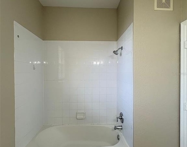 3314 Robert Trent Jones Drive - Photo Thumbnail 26