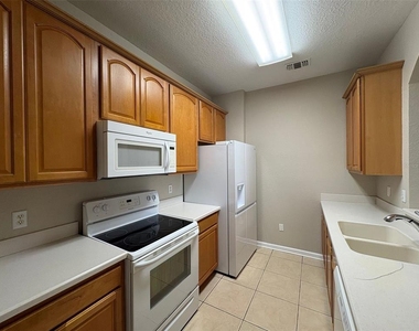 3314 Robert Trent Jones Drive - Photo Thumbnail 10