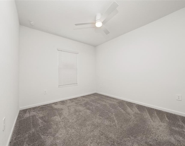 3330 Laurent Loop - Photo Thumbnail 17
