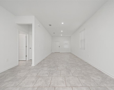 3330 Laurent Loop - Photo Thumbnail 22