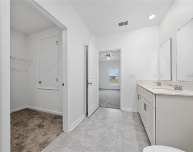 5625 Le Marin Way - Photo Thumbnail 17