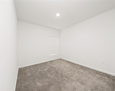 4816 Edensbridge Lane - Photo Thumbnail 18