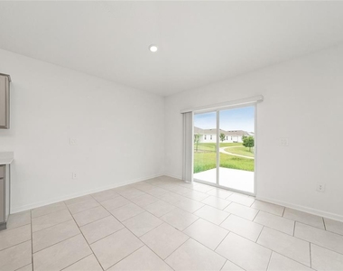 4816 Edensbridge Lane - Photo Thumbnail 4