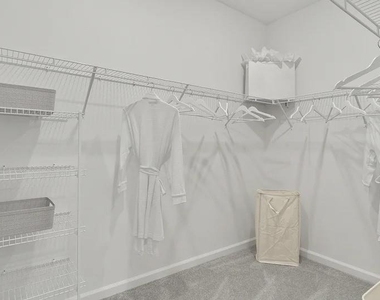 5075 Loggia Lane - Photo Thumbnail 9