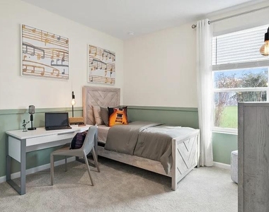 5075 Loggia Lane - Photo Thumbnail 15