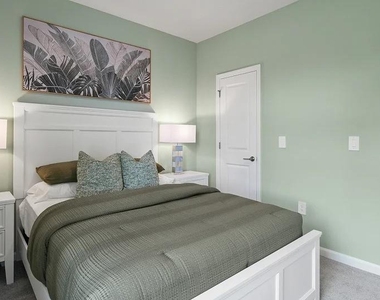 5075 Loggia Lane - Photo Thumbnail 14