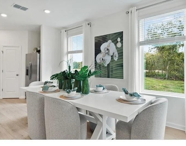 5075 Loggia Lane - Photo Thumbnail 3