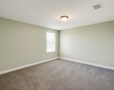 2037 Lake Side Avenue - Photo Thumbnail 27