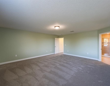 2037 Lake Side Avenue - Photo Thumbnail 22