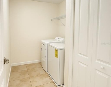 2037 Lake Side Avenue - Photo Thumbnail 25
