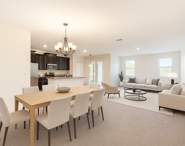 2037 Lake Side Avenue - Photo Thumbnail 3