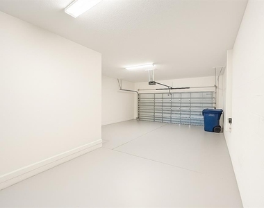 2037 Lake Side Avenue - Photo Thumbnail 45