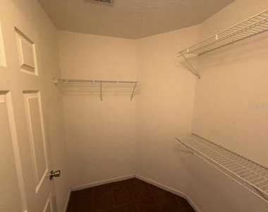 3227 Herons Point Circle - Photo Thumbnail 12
