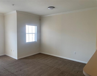 573 Water Street - Photo Thumbnail 13