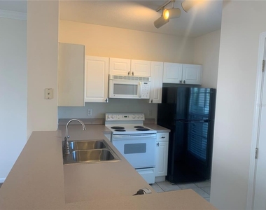 573 Water Street - Photo Thumbnail 2