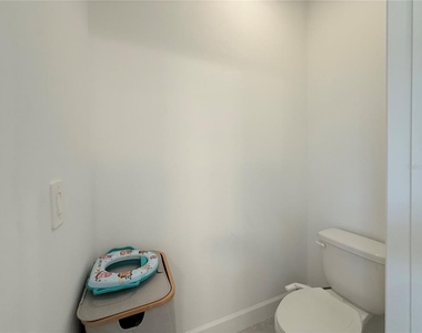 16318 Honey Harvest Street - Photo Thumbnail 20