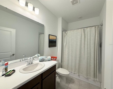 16318 Honey Harvest Street - Photo Thumbnail 14