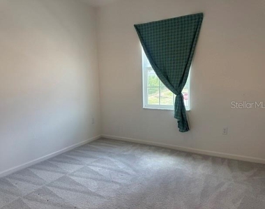269 Bella Prestwick Boulevard - Photo Thumbnail 21