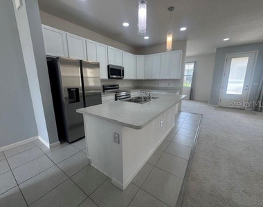 269 Bella Prestwick Boulevard - Photo Thumbnail 6
